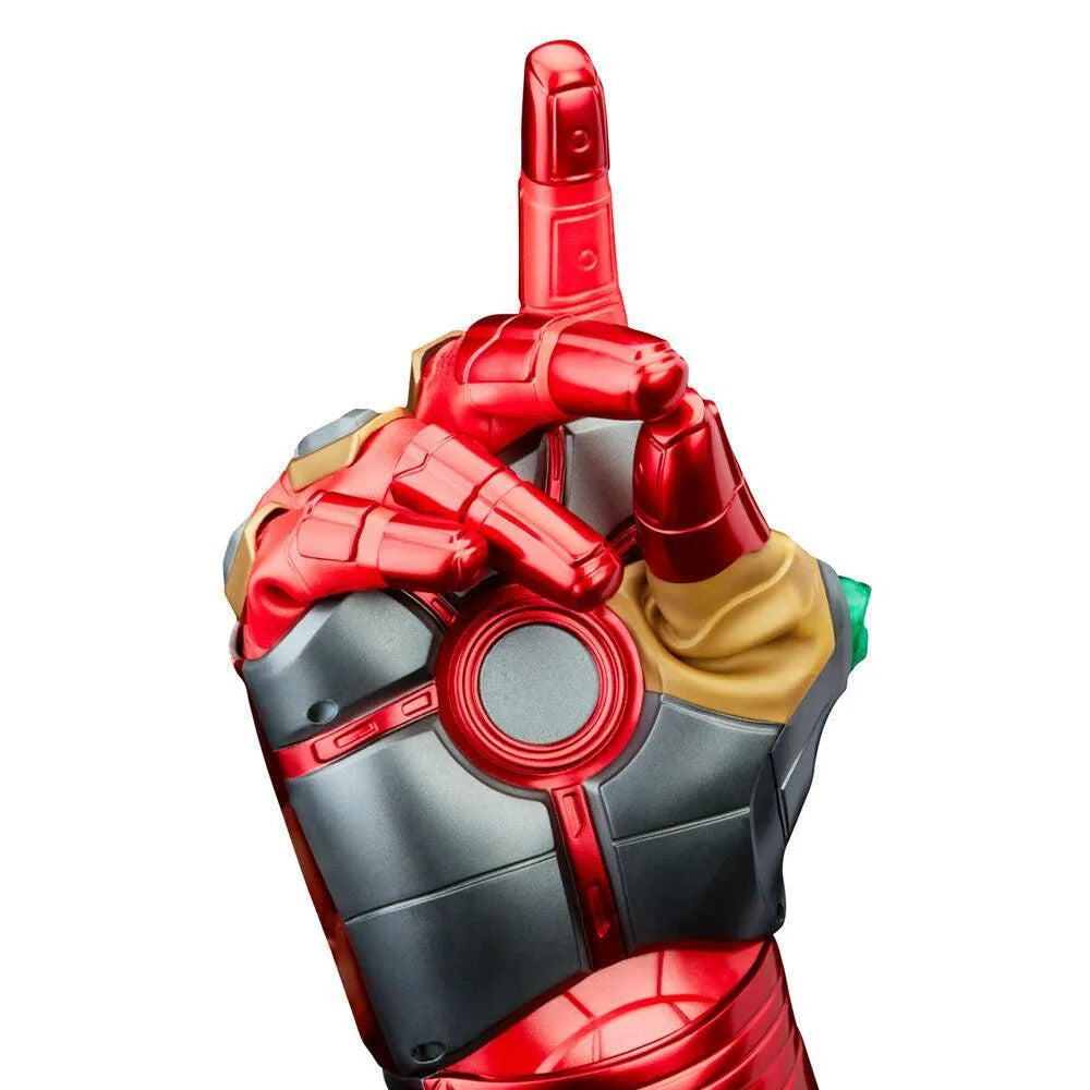 Avengers: Endgame Marvel Legends Iron Man The Infinity Saga Nano Gauntlet Fist Replica - Hasbro - Ginga Toys