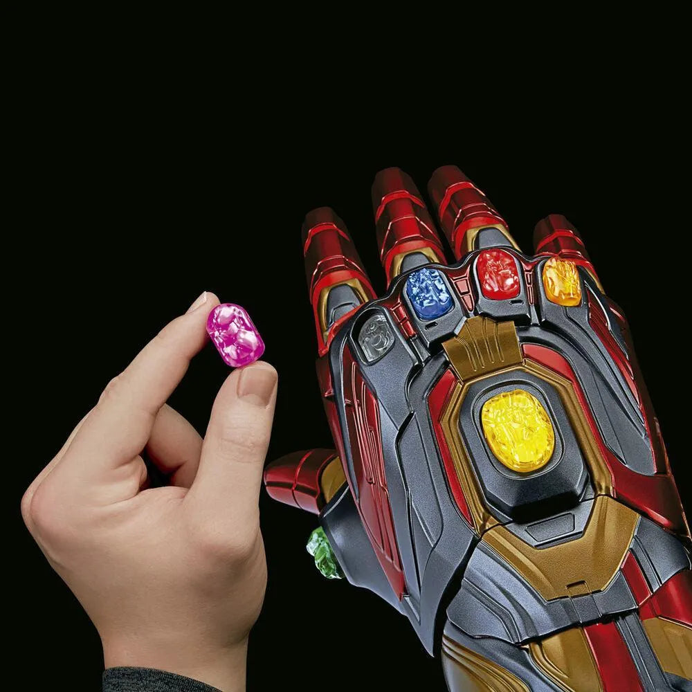 Avengers: Endgame Marvel Legends Iron Man The Infinity Saga Nano Gauntlet Fist Replica - Hasbro - Ginga Toys