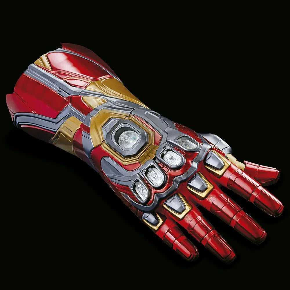 Avengers: Endgame Marvel Legends Iron Man The Infinity Saga Nano Gauntlet Fist Replica - Hasbro - Ginga Toys