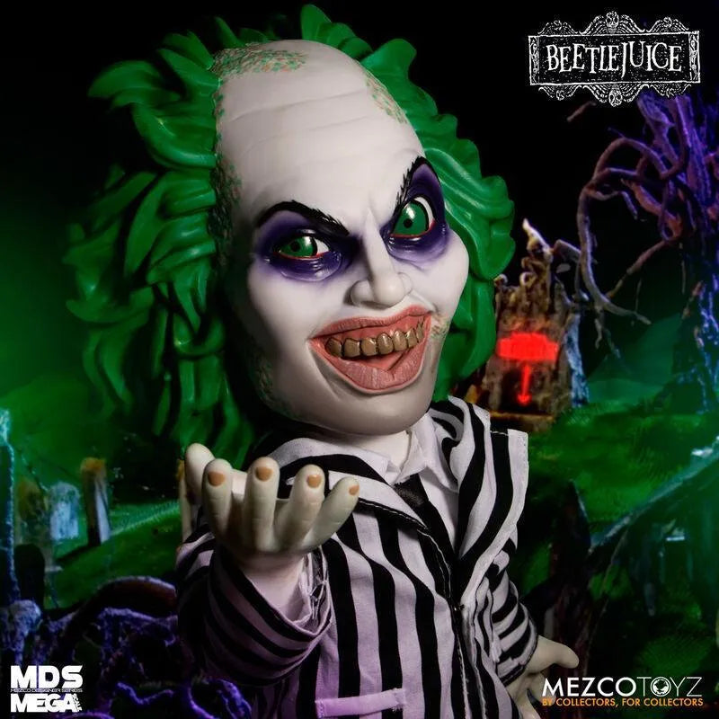 Beetlejuice Talking Articulated Figure 38cm - Mezco Toyz - Ginga Toys