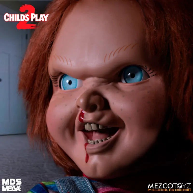 Child's Play 2 Mezco Designer Series Mega Scale Talking Chucky - Ginga Toys