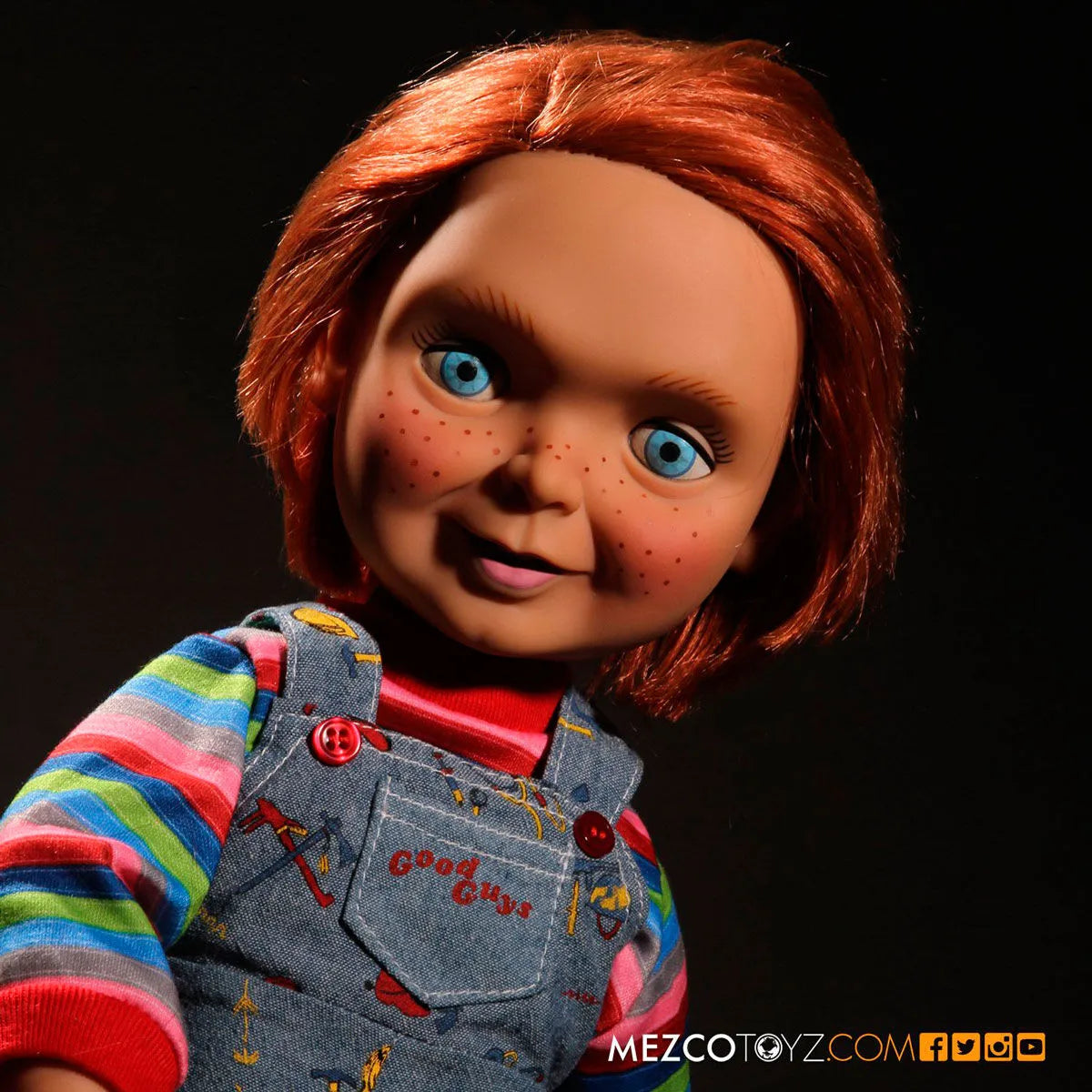 Child's Play Mezco Designer Series Mega Scale Chucky Talking Doll - Ginga Toys