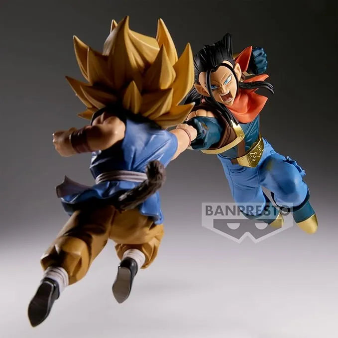 Dragon Ball Z Match Makers Super Saiyan Goku (vs. Super Android 17) Figure - Ginga Toys