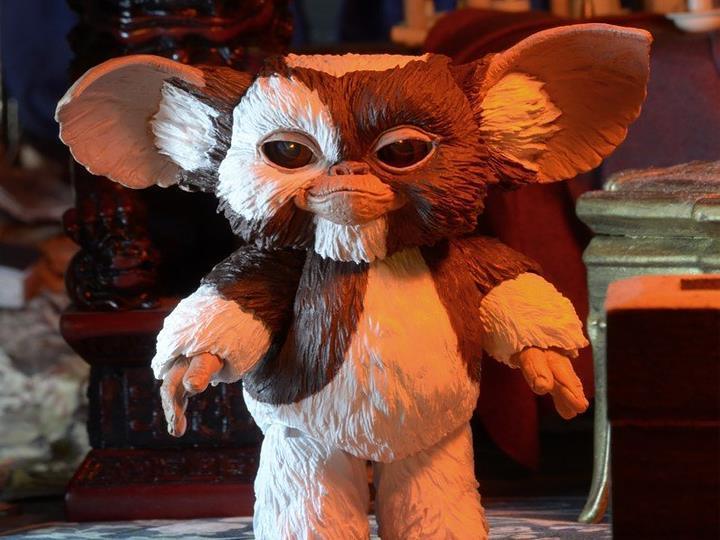 Gremlins Ultimate Gizmo Action Figure - Neca - Ginga Toys