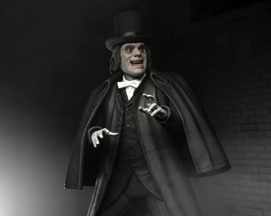 London After Midnight Ultimate Professor Edward C. Burke Action Figure - Ginga Toys