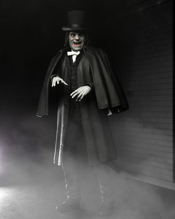 London After Midnight Ultimate Professor Edward C. Burke Action Figure - Ginga Toys