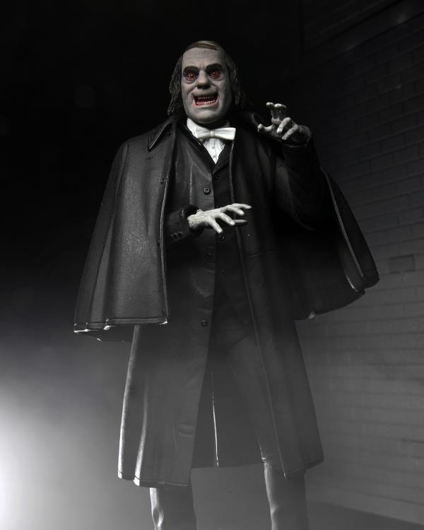 London After Midnight Ultimate Professor Edward C. Burke Action Figure - Ginga Toys