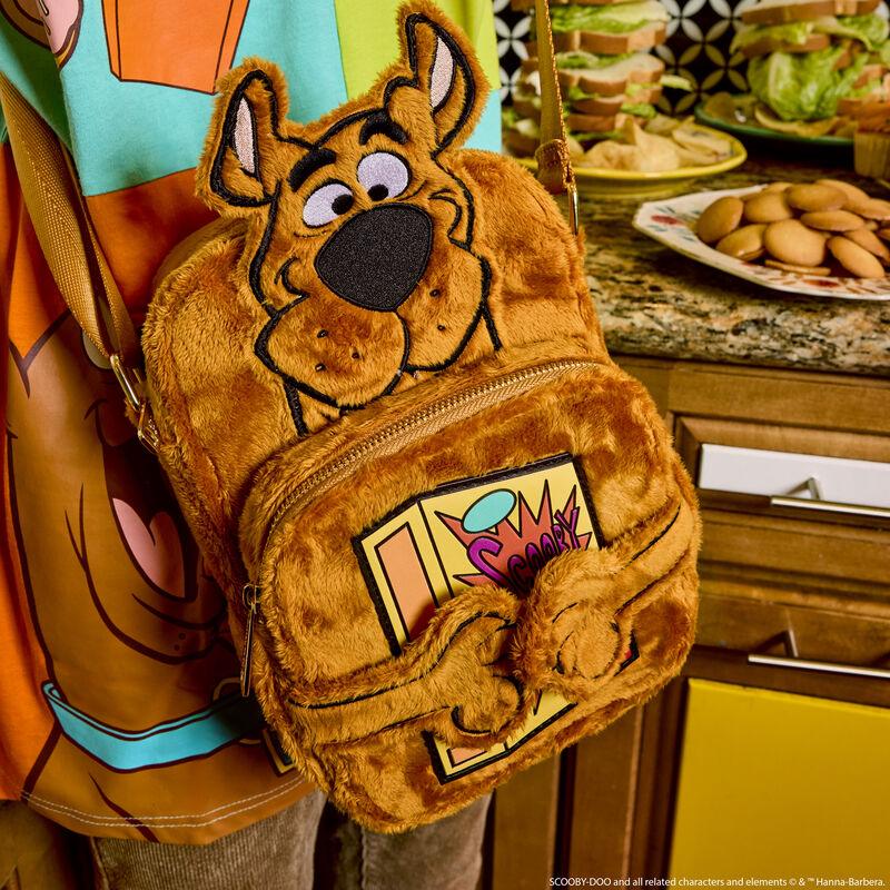 Loungefly Scooby-Doo Snacks Crossbuddies® Cosplay Crossbody Bag with Coin Bag - Ginga Toys