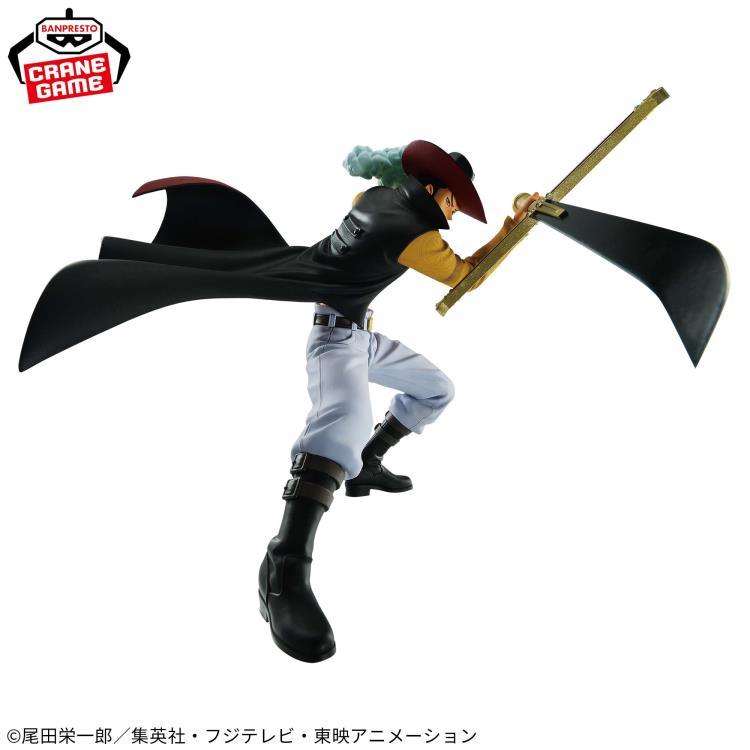 One Piece Battle Record Collection Dracule Mihawk Figure - Ginga Toys