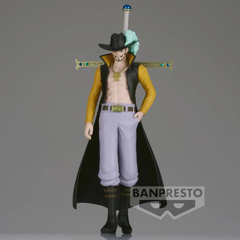 One Piece The Shukko Dracule Mihawk - Ginga Toys