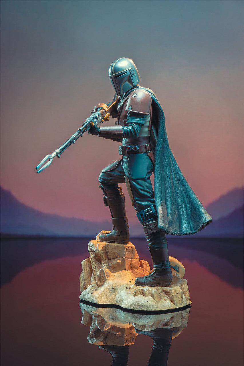 Star Wars Premier Collection The Mandalorian Limited Edition The Mandalorian Statue - Gentle Giant - Ginga Toys