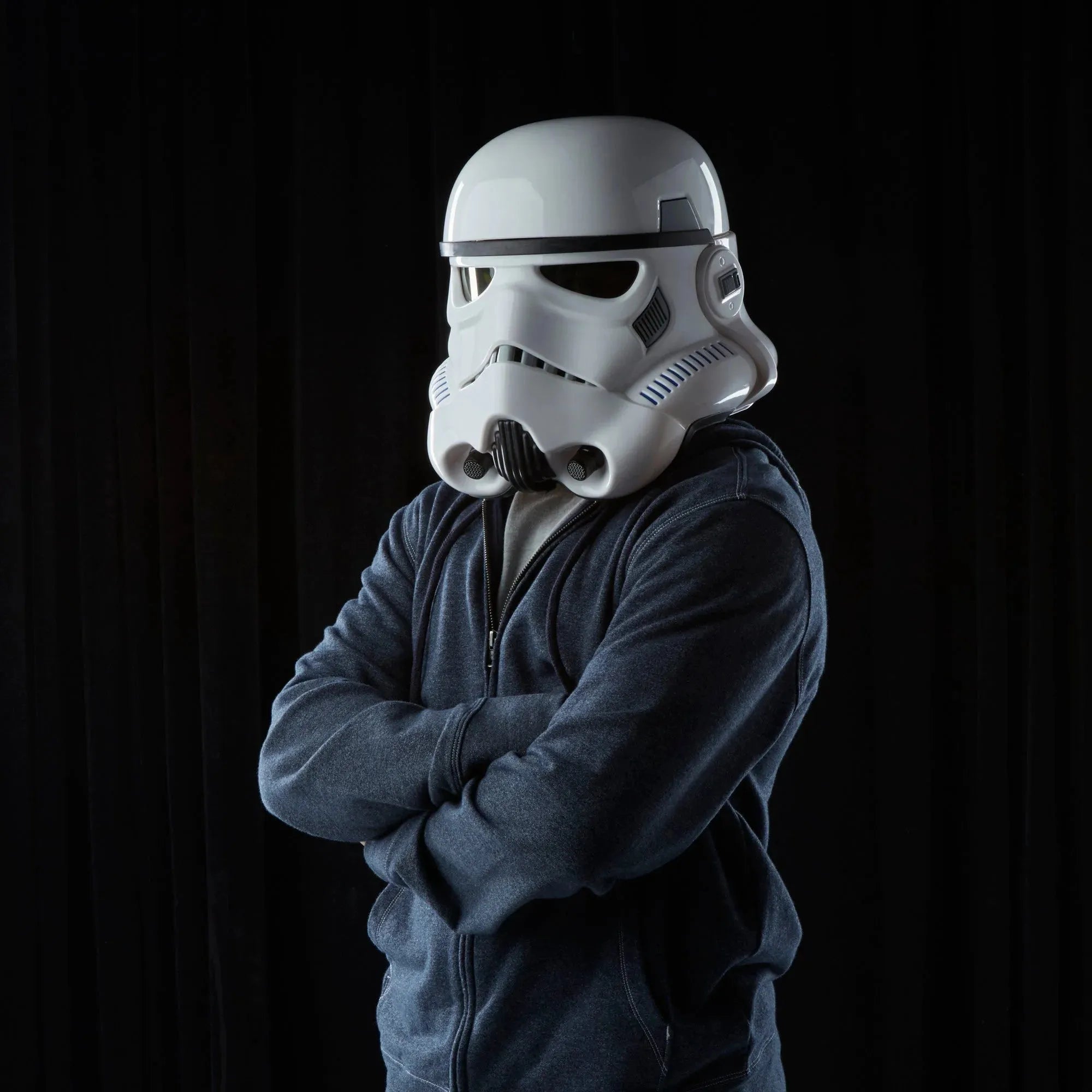 Star Wars The Black Series Rogue One: A Star Wars Story Imperial Stormtrooper Electronic Helmet - Ginga Toys