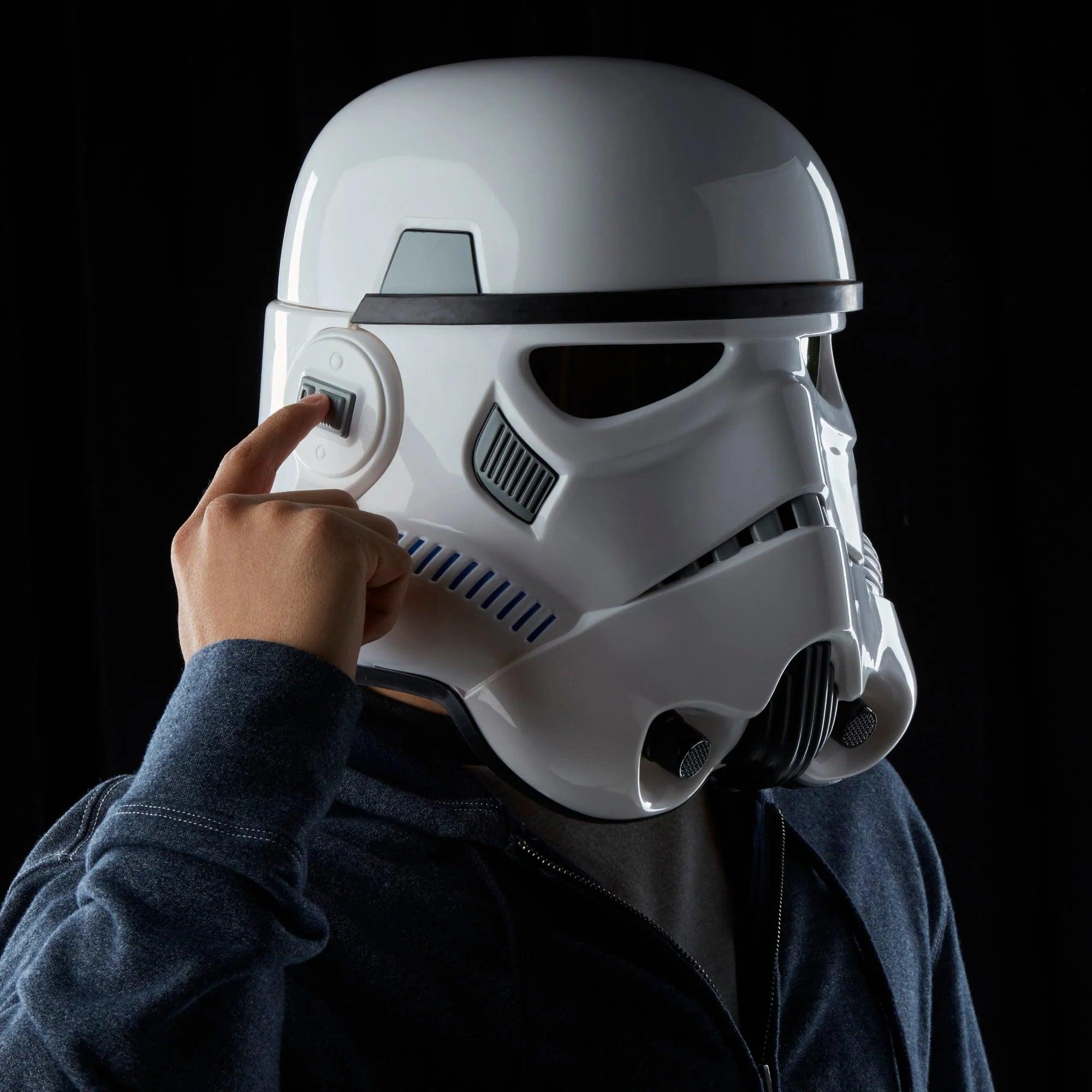 Star Wars The Black Series Rogue One: A Star Wars Story Imperial Stormtrooper Electronic Helmet - Ginga Toys