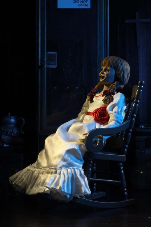 The Conjuring Universe Annabelle Figure - Neca - Ginga Toys