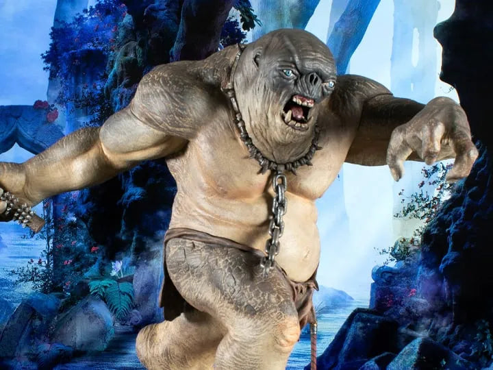 The Lord of the Rings Gallery Cave Troll Figure Diorama - Ginga Toys