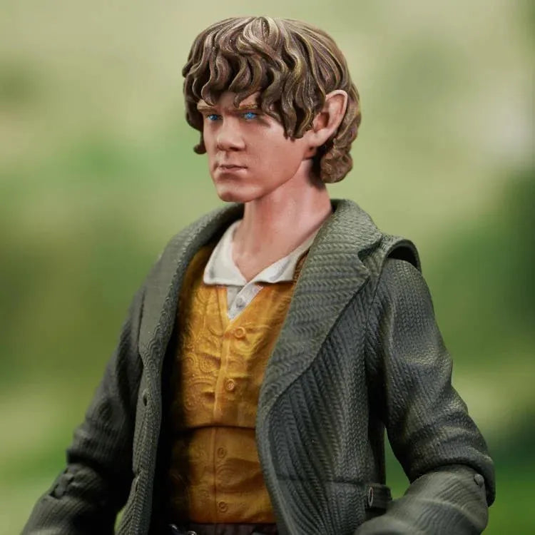 The Lord of the Rings Merry Brandybuck Deluxe Action Figure - Ginga Toys