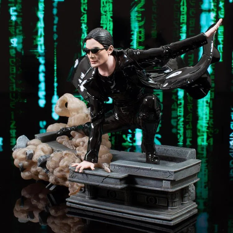 The Matrix Gallery Trinity Figure Diorama - Ginga Toys