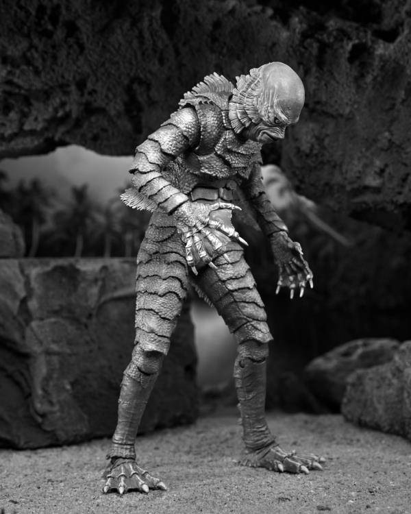 Universal Monsters Ultimate Creature from the Black Lagoon Figure (Black & White) - Ginga Toys