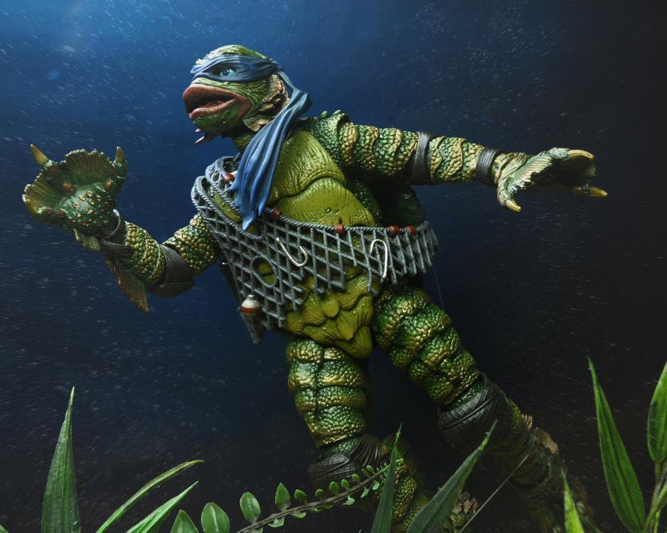 Universal Monsters x Teenage Mutant Ninja Turtles Ultimate Leonardo as The Creature Figure - Ginga Toys