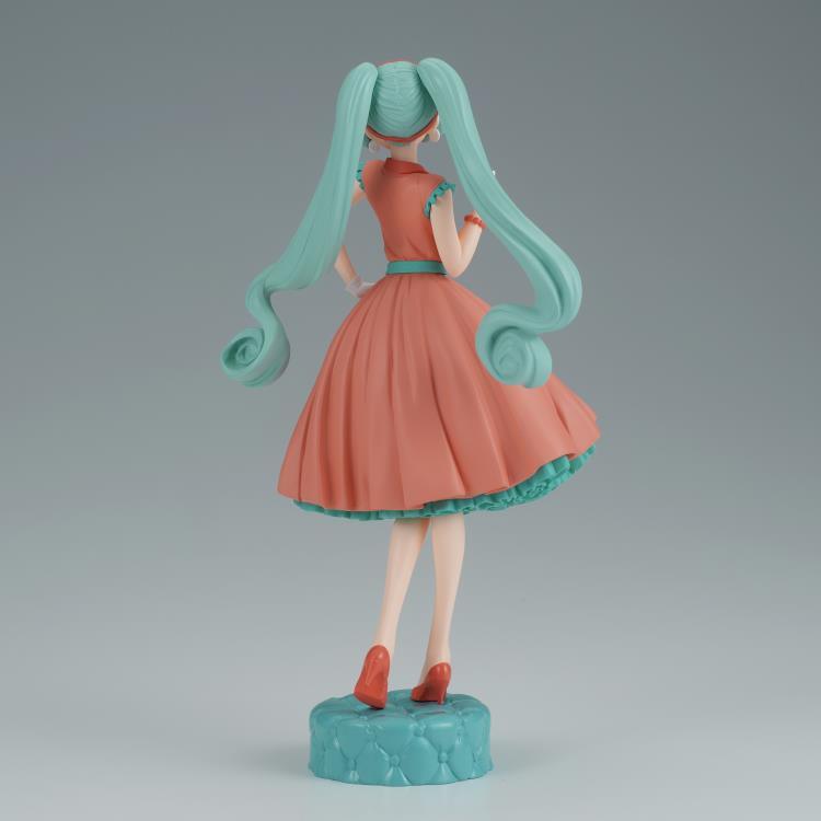 Vocaloid World Journey Vol.1 Hatsune Miku Figure - Banpresto - Ginga Toys