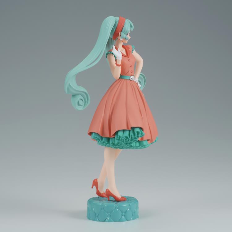 Vocaloid World Journey Vol.1 Hatsune Miku Figure - Banpresto - Ginga Toys